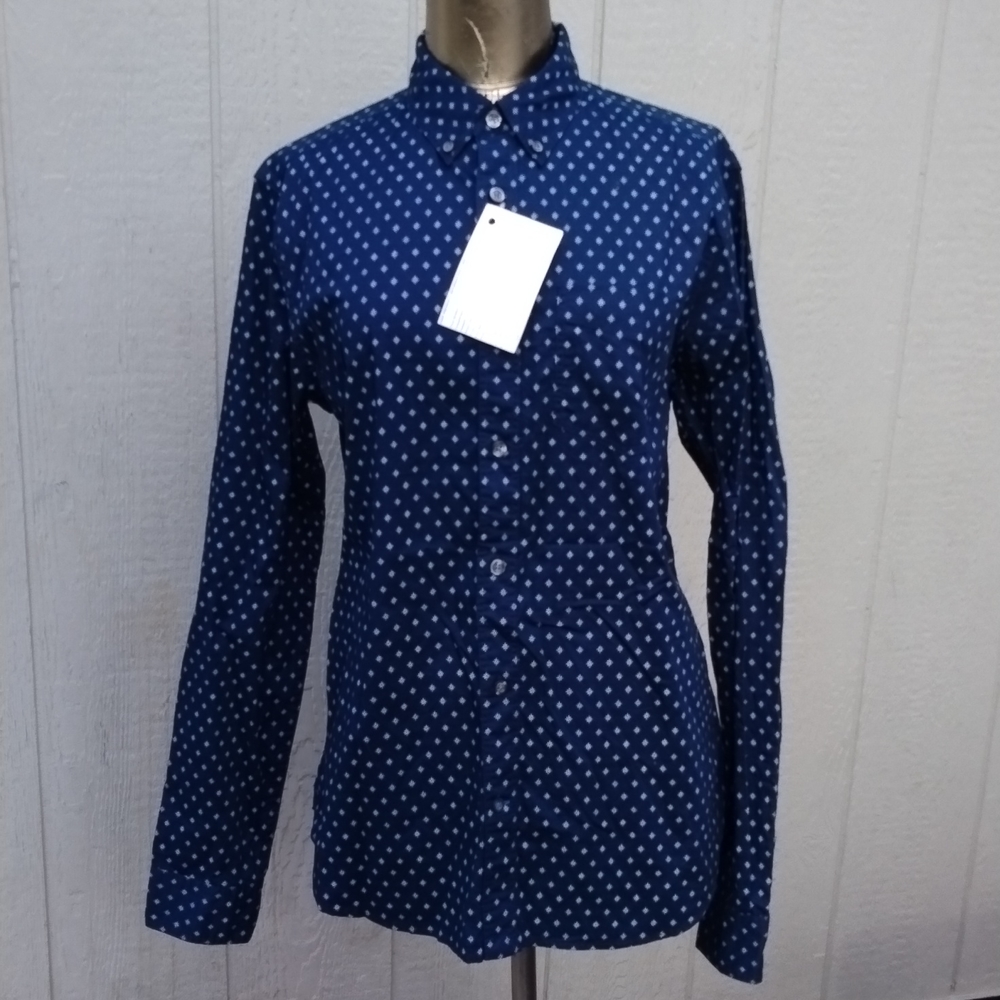 ** Gap Lived in Woven Shirt Button Down Collar
